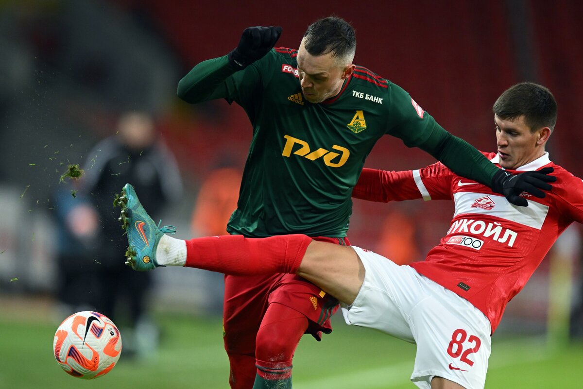 Артём Дзюба против Даниила Хлусевича