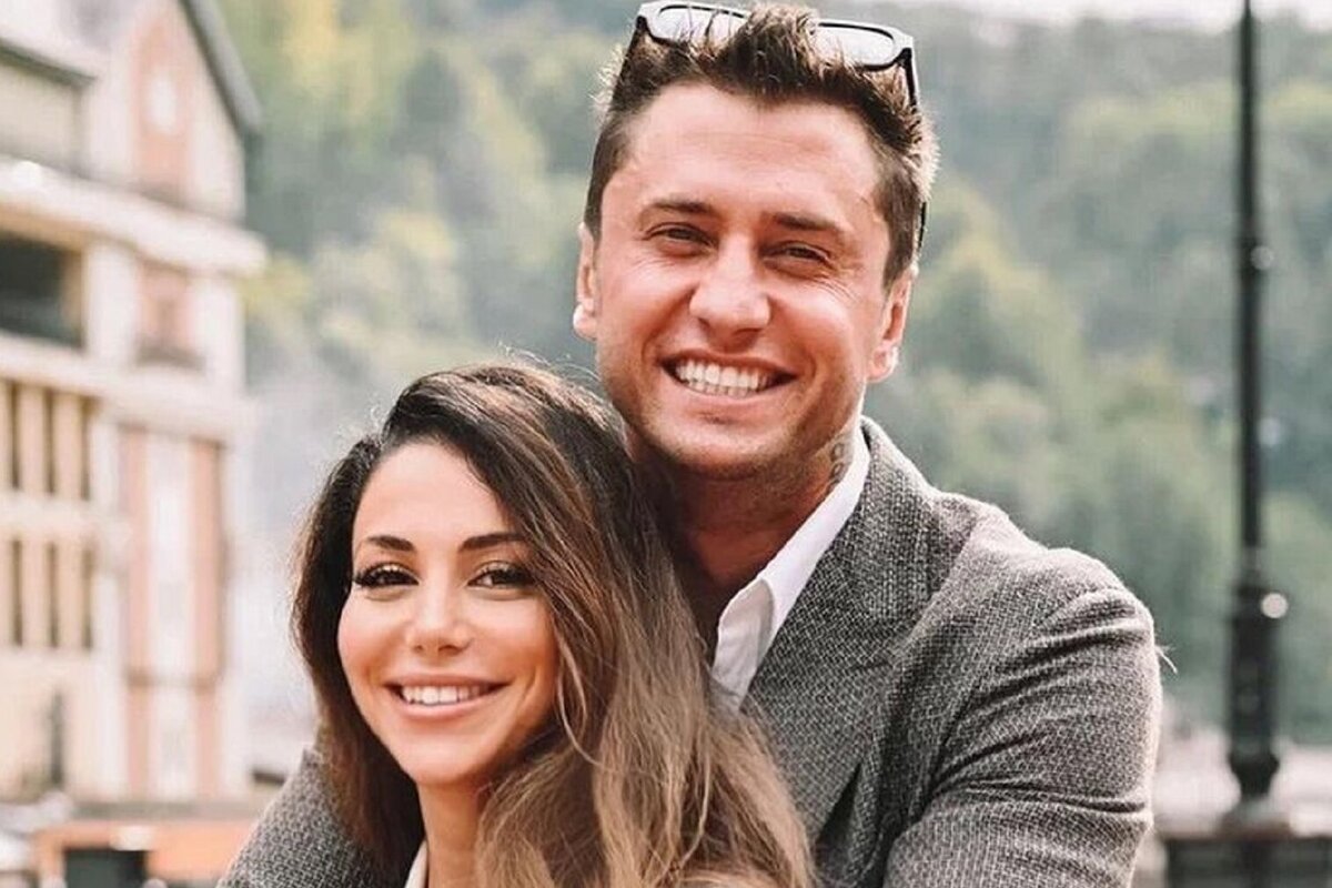     «Вся похудела, кроме живота!»: беременная Зепюр Брутян в молочном боди произвела фурор