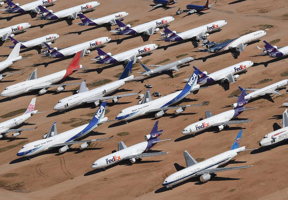 Китай летает, Европа простаивает - конкуренция.