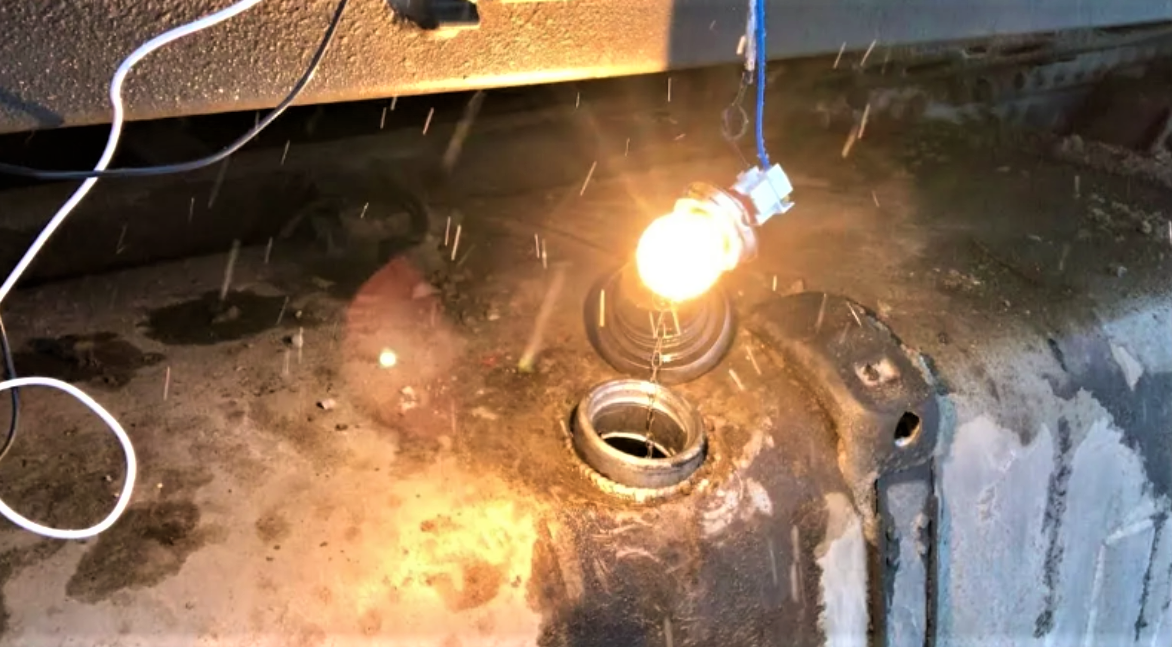 Во времена СССР зимой дизельные грузовики не глушили по полгода ...