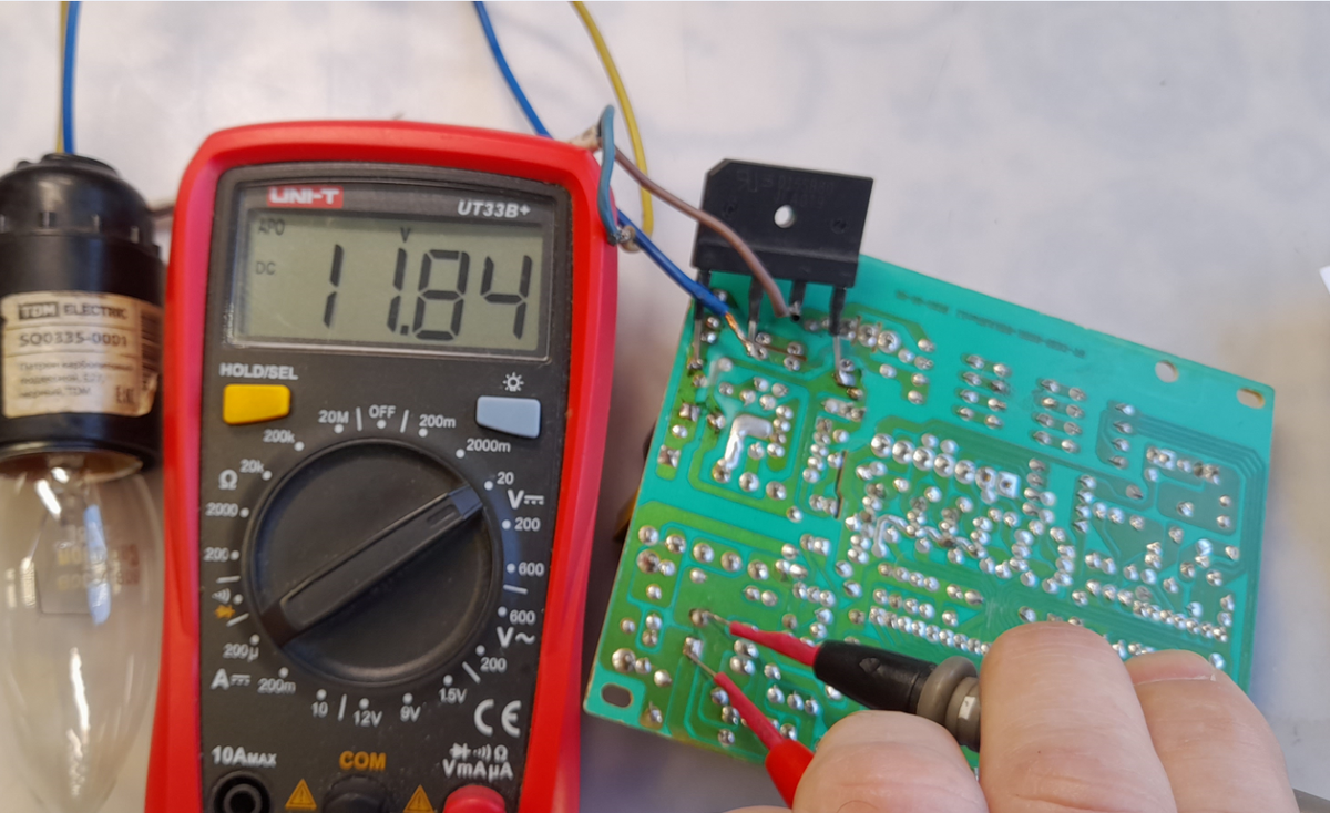 Стабилизатор Ресанта АСН-12000Н/1-Ц не включается Ремонт (после диверсии) |  Лайфхаки по ремонту электроники | Дзен
