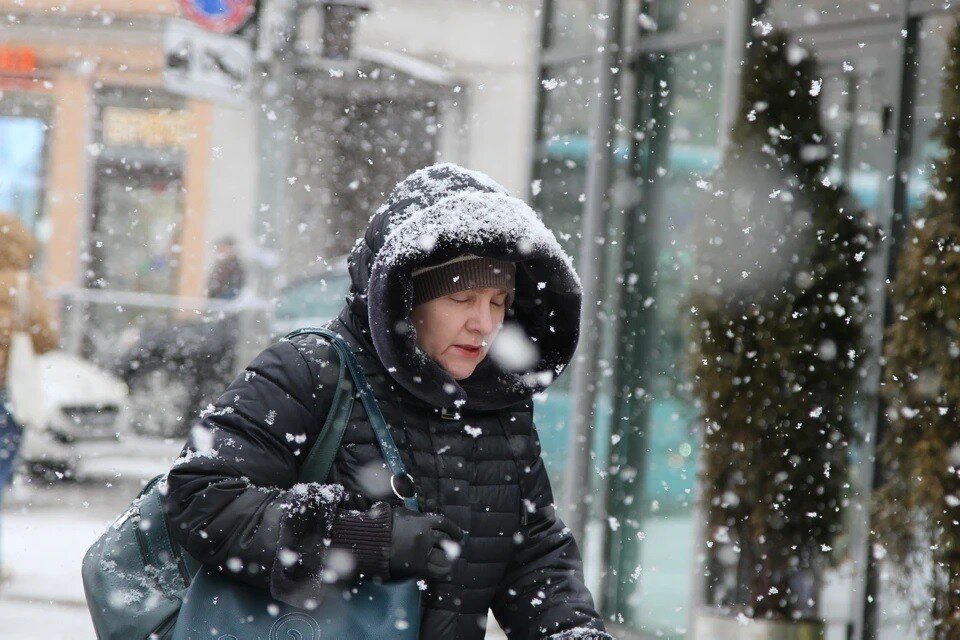     Синоптик Вильфанд предупредил об аномально низком атмосферном давлении в Москве 5 марта Артем КИЛЬКИН