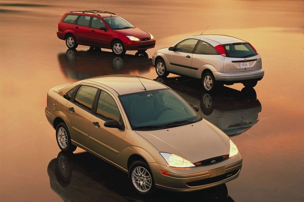 Авто 170. Ford Focus 1998. Форд фокус 1990. Ford Focus c170. Форд 1 поколения.