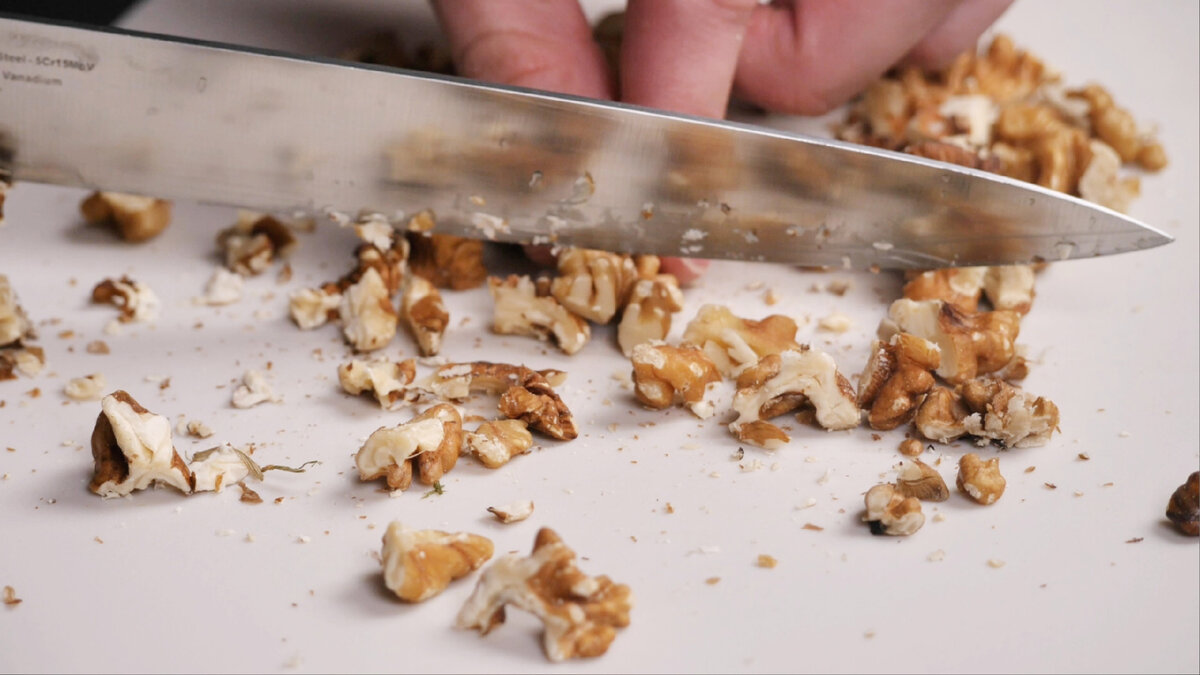 Листайте вправо 