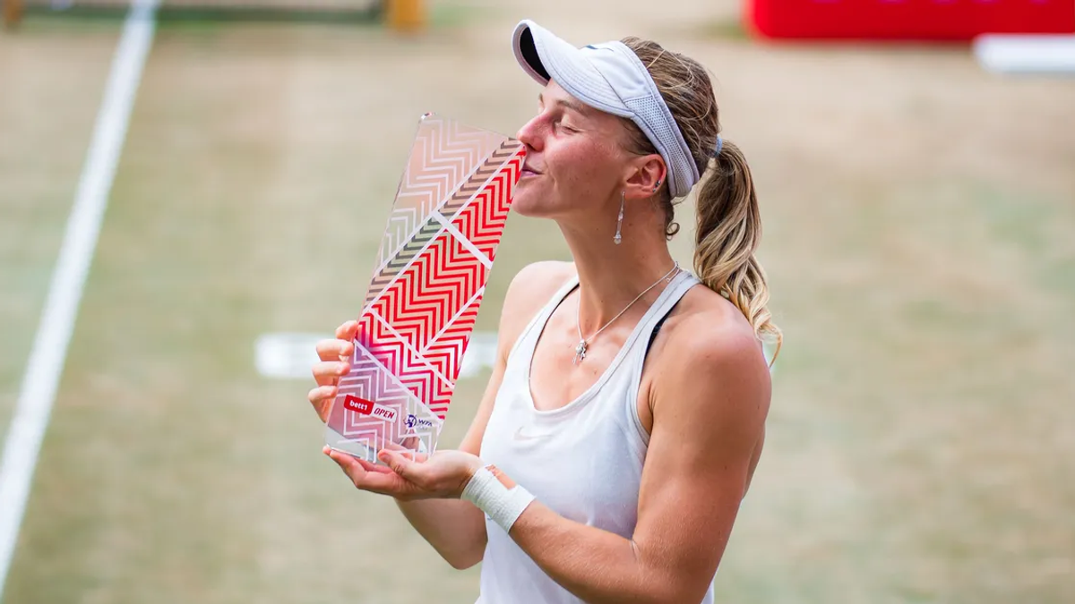    Людмила Самсонова© Фото : Сайт WTA