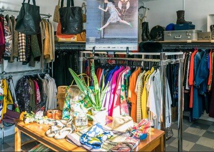    В Швеции продажи секонд-хенда бьют рекорды