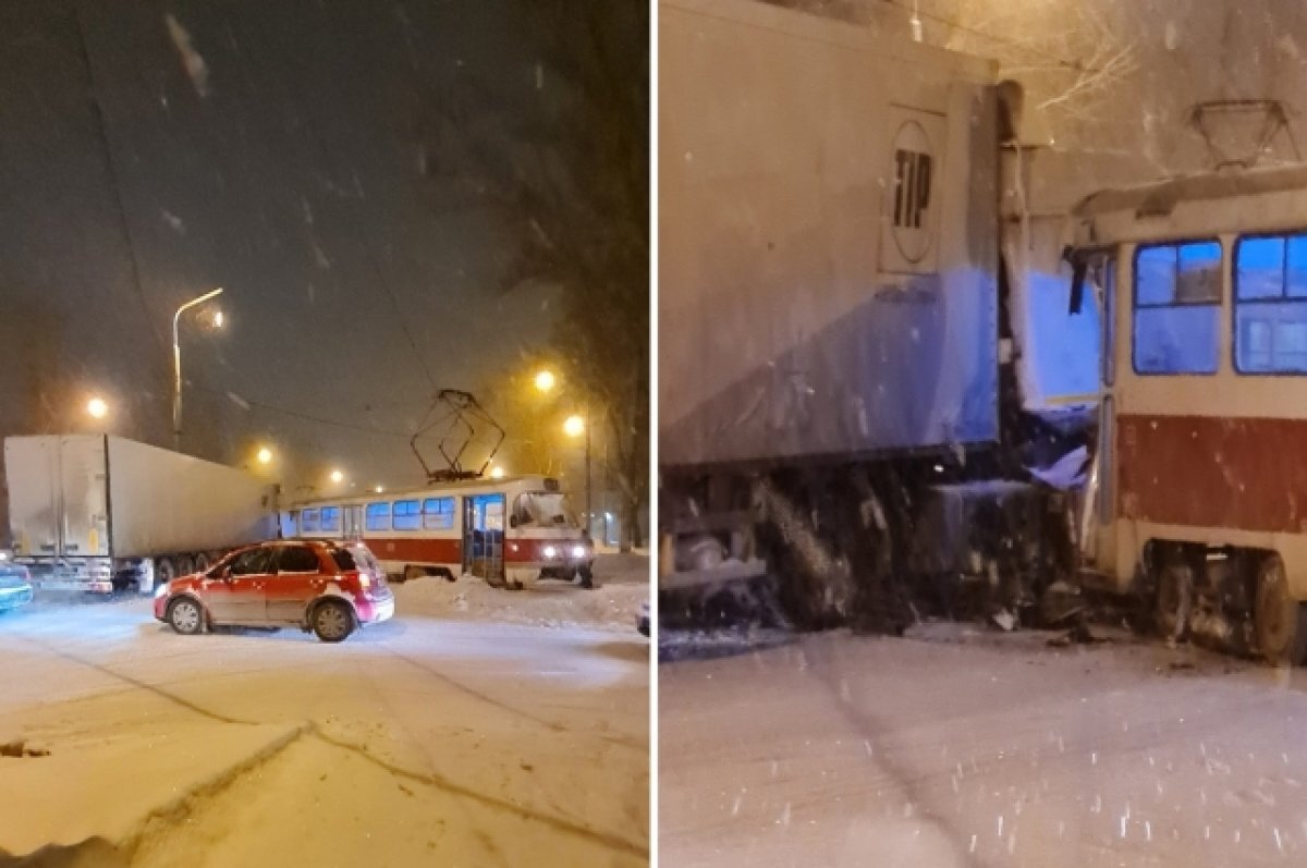    В Самаре на Заводское шоссе фура врезалась в трамвай № 3