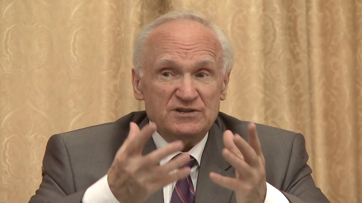 учёный-богослов, педагог и публицист, доктор богословия (1985). Заслуженный профессор Московской духовной академии