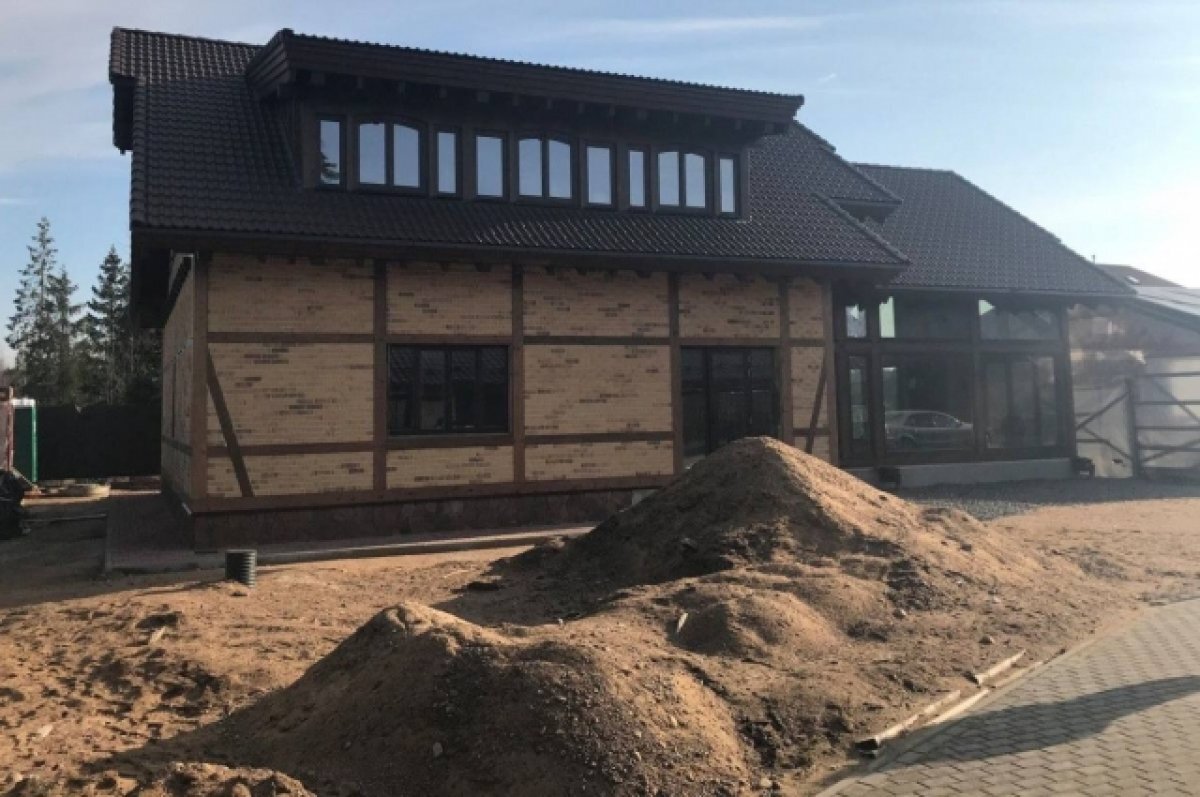    Прокуратура забрала у экс-сотрудника ГИБДД недвижимость в Сертолово