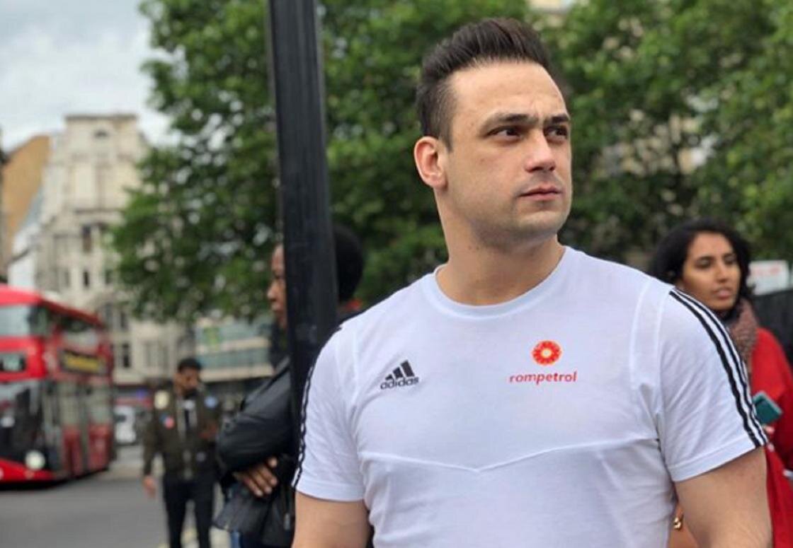    Илья Ильин1:instagram.com/ilyailyinforever