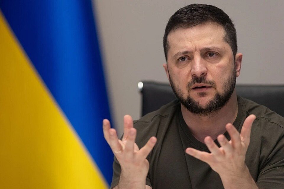     Зеленский назвал крайне тяжелой обстановку на востоке Украины. Фото: Reuters