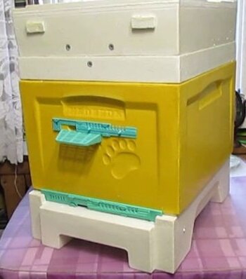 корпус Медведь, дно, потолочина и крыша BienenHaus