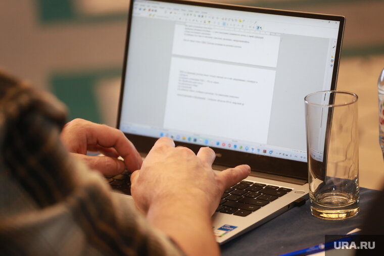    Курганцы находят работу в среднем за полгода