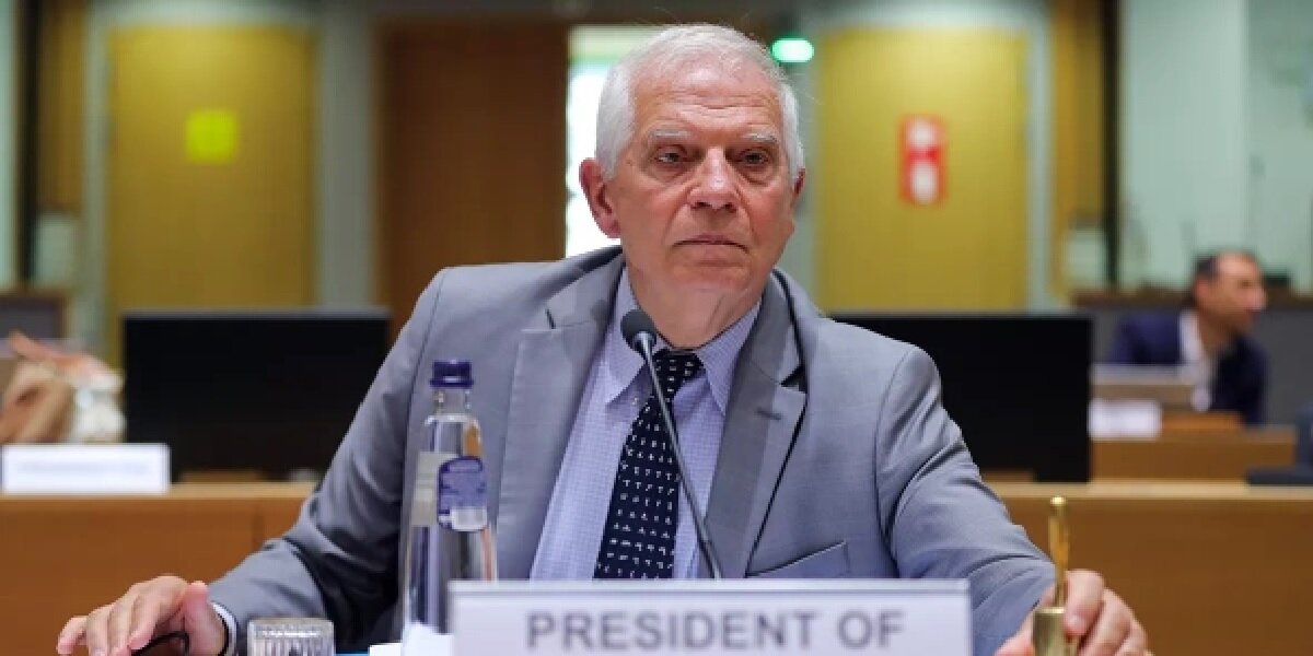 Фото: РБК (https://s0.rbk.ru/v6_top_pics/resized/590xH/media/img/5/27/756637020715275.webp)