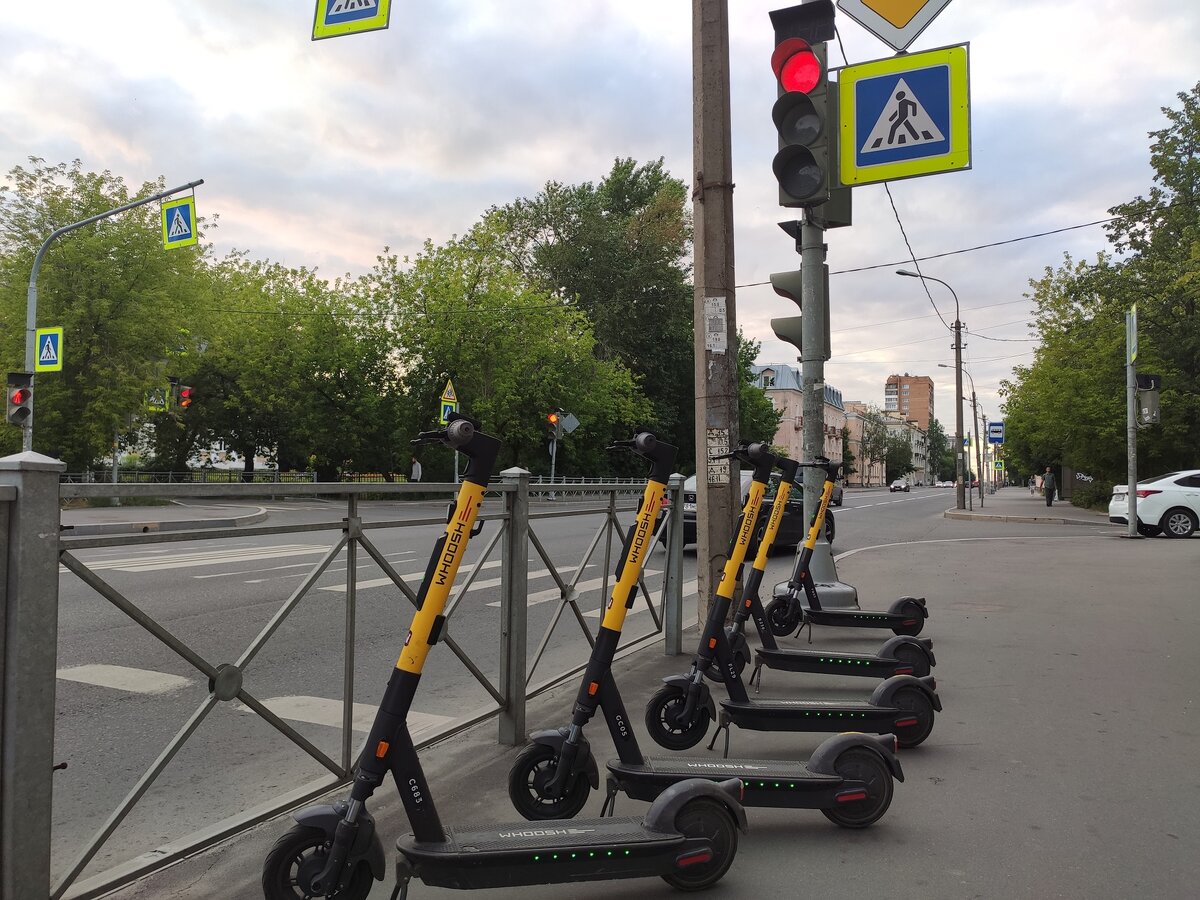    Минтранс поручил Богомазу создать парковки и прочую инфраструктуру для брянских водителей электросамокатов, моноколес и гироскутеров avchernov