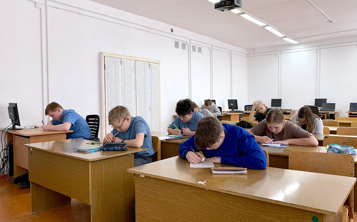 На уроке информатики