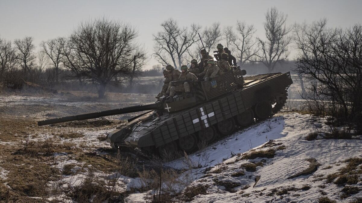    Украинские военнослужащие© AP Photo / Vadim Ghirda