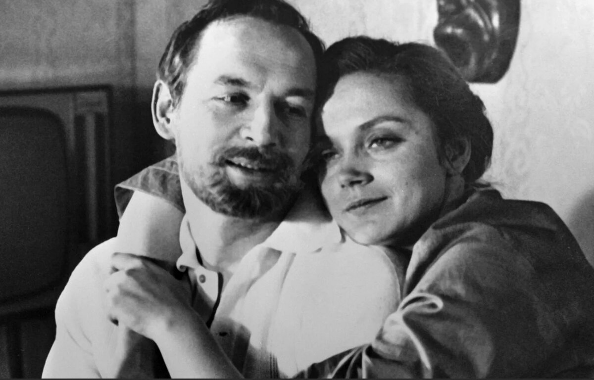 Они прожили вместе большую часть жизни, причем прожили счастливо. 