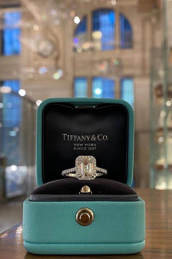 Корпорация Tiffany & Co.: кому из президентов США ювелирный дом отказал в скидке