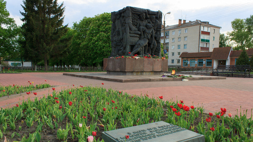     Мемориал в память о жертвах корюковской трагедии  Wikimedia Commons / Опалев / CC BY-SA 4.0