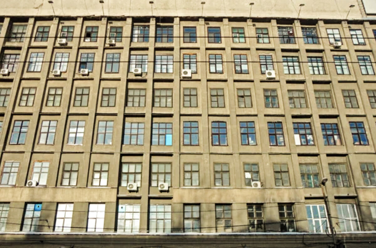 Дом Промышленности, г.Екатеринбург, угол улиц Малышева и Мамина-Сибиряка