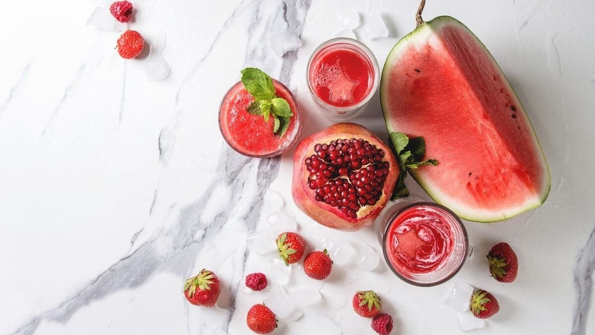 Запаситесь свежей клубникой, гранатами, арбузом и многим другим