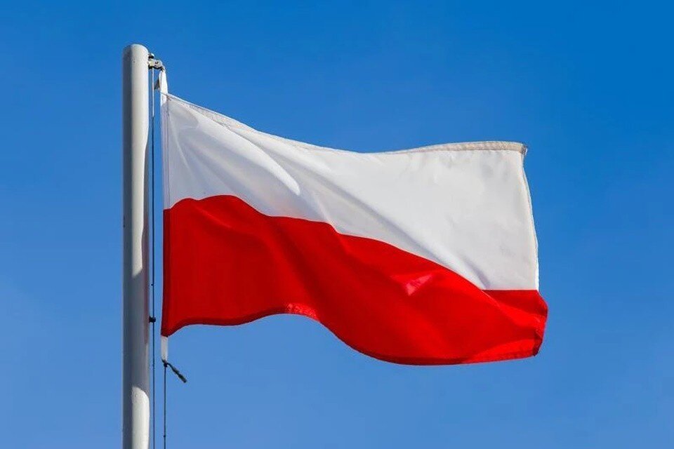     В Польше заявили о провале попыток Запада «разорвать в клочья» российскую экономику  GLOBAL LOOK PRESS