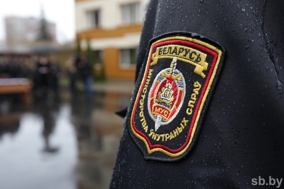     Милиция отработает каждую школу в Беларуси после инцидентов с ЧВК Редан.