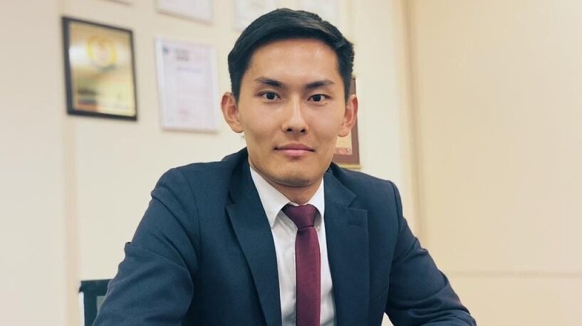 Полицейские остановили моего ребенка и требуют показать телефон, что ...