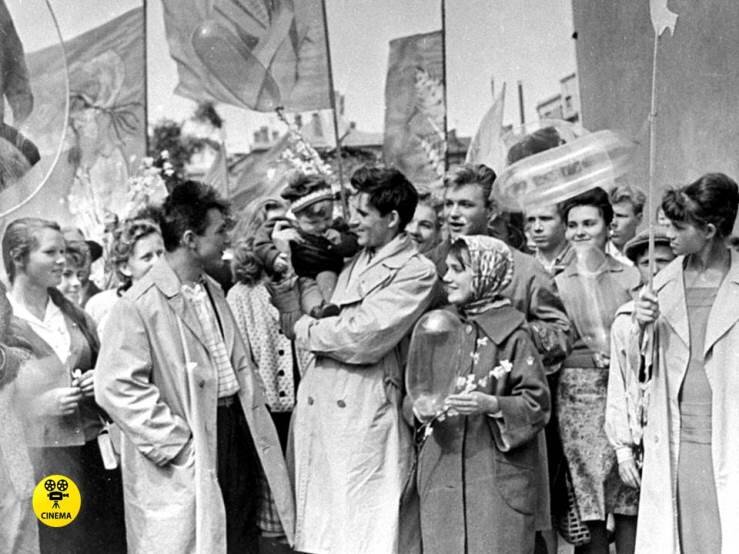 Кадр из фильма "Мне двадцать лет" (Застава Ильича)  1964 год.