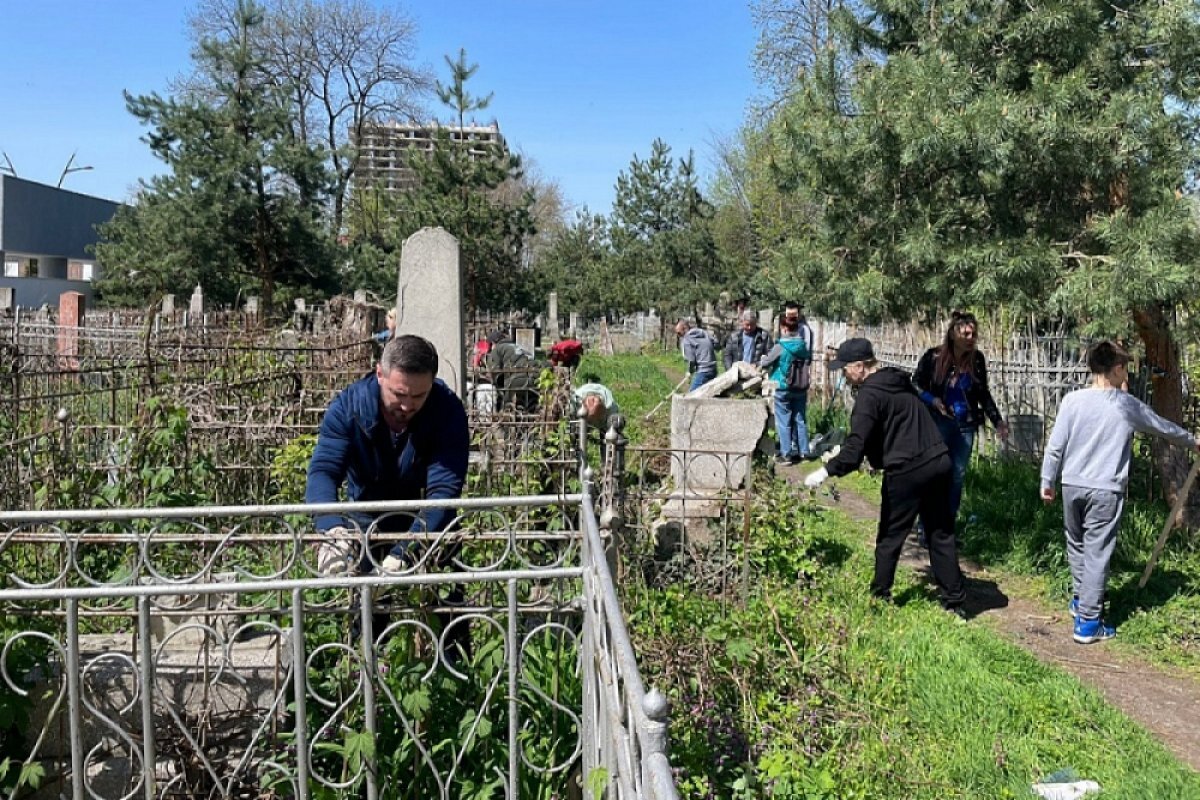    В Краснодаре объявили двухмесячник по наведению санитарного порядка