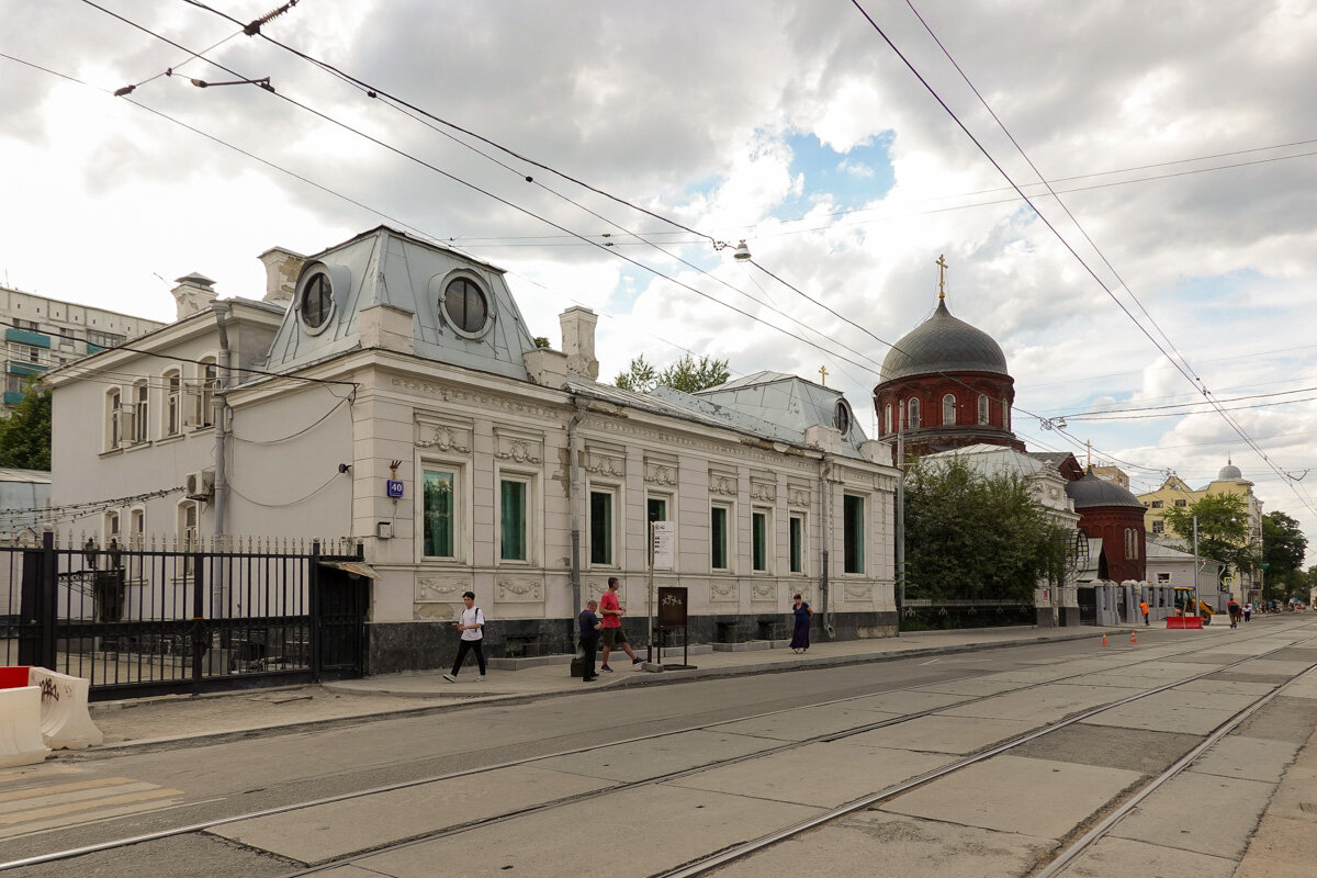 Пешеходная прогулка по Москве. Дома, где жили Алексей Баталов и Никита  Хрущев и многое другое | Самый главный путешественник | Дзен