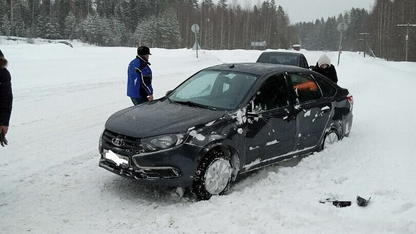     На месте работали спасательные службы. Об этом сообщили в пресс-службе ведомства.