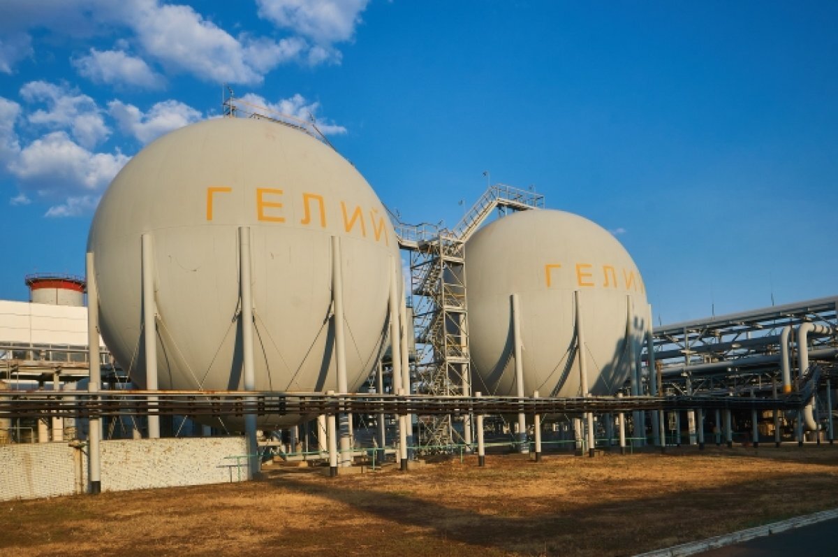     15 марта Оренбургский гелиевый завод отмечает сорок пять лет со дня основания.