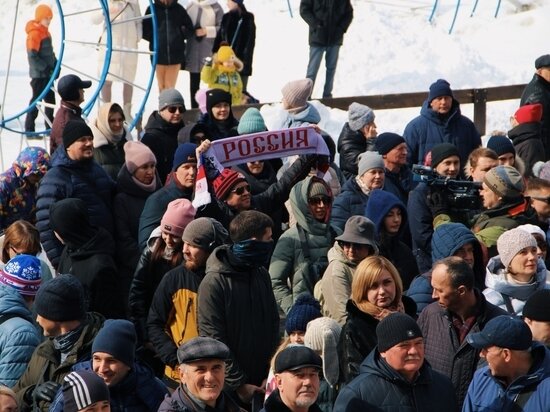     В Хабаровске отметили воссоединения Крыма с Россией / Анастасия Дудалова