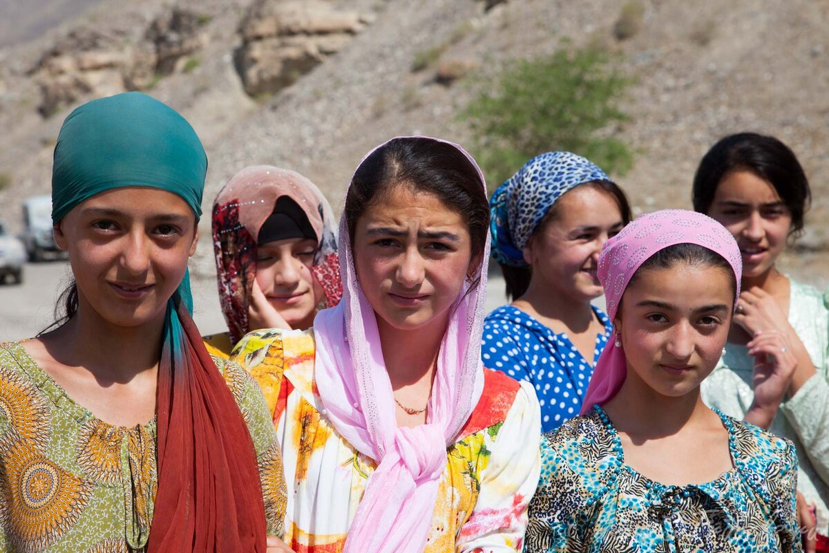 Памирские девушки. Афганистан. Взято из открытых источников 