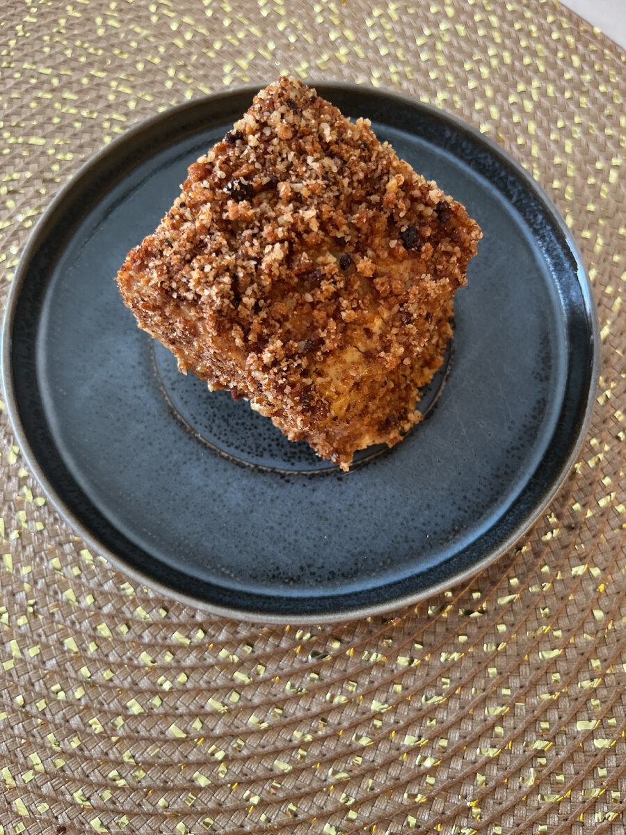 Также нам понадобится 3 грецких ореха для посыпки. Но это по желанию 👌