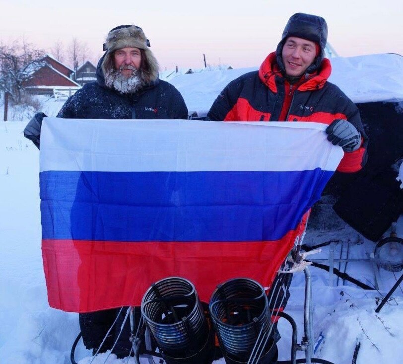    Пилоты Фёдор Конюхов и Иван Меняйло отправятся в путешествие на воздушном шаре Арина Полтанова