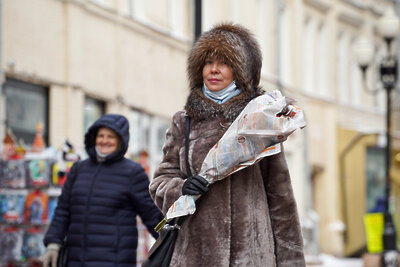    Прохожие на улице в Москве ©Пелагия Тихонова РИАМО