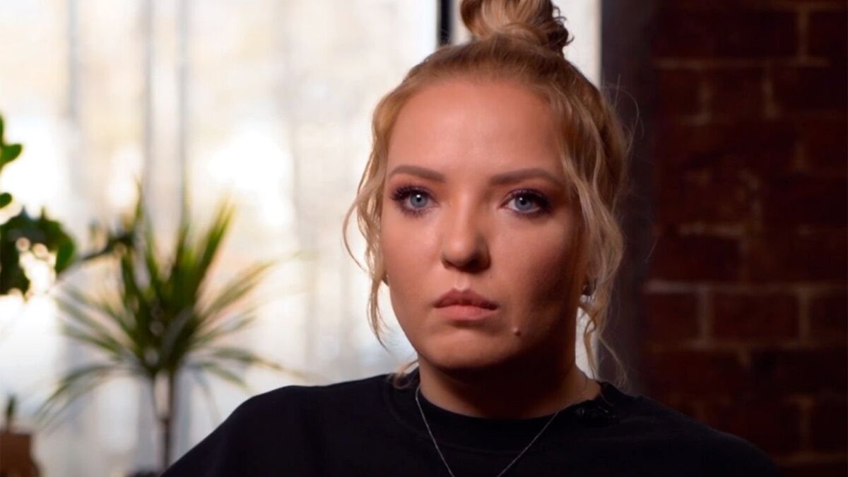 Ира мехкова. Мягкова стендап. Ирка мягкова. Ира мехкова. Ира мехкова.