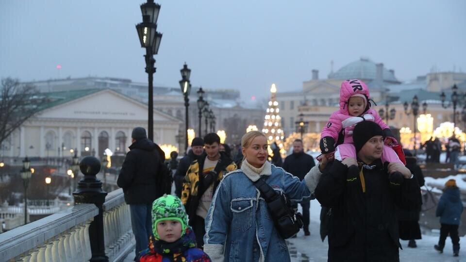     Рост МРОТ и маткапитала: как изменились социальные выплаты в России Известия/Эдуард Корниенко