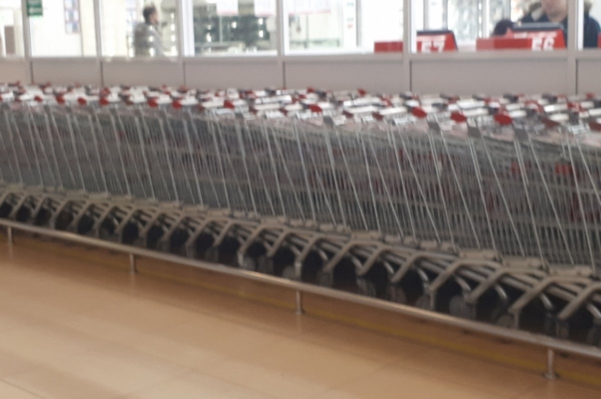    В Тюмени на улице Мельникайте заработает новый торговый центр