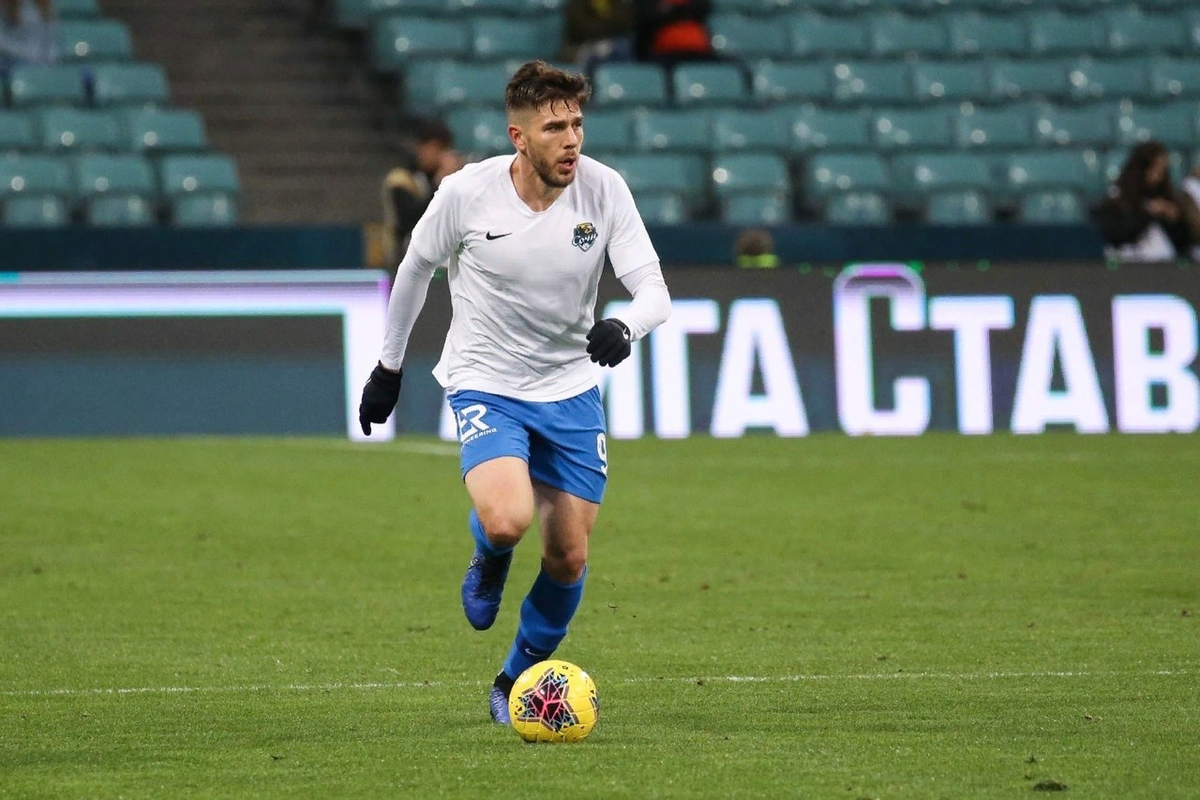 Андрес иньеста 2022. Игнашевич крылья советов. Дзюба рост. Состав спартака. Живанилду виейра де соуза халк.