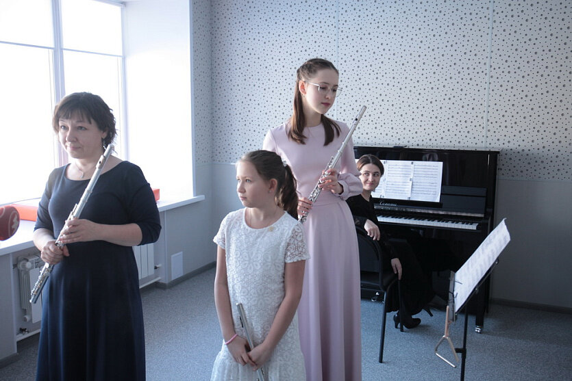 новосибирская музыкальная школа при консерватории. ссмш при консерватории новосибирск. новосибирская специальная музыкальная школа (колледж). нсмш. новосибирские музыкальные школы.