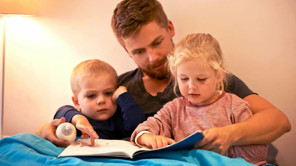 В этот день чествуют всех отцов. Фото: pxhere.com