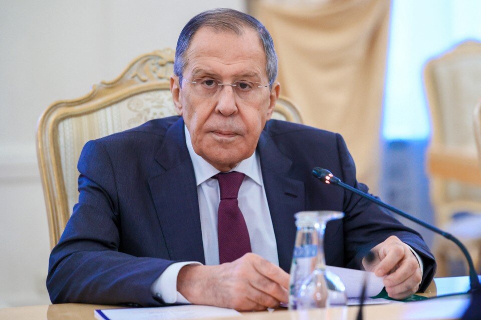    Лавров назвал ложью утверждения об отказе Москвы от переговоров с Киевом  REUTERS