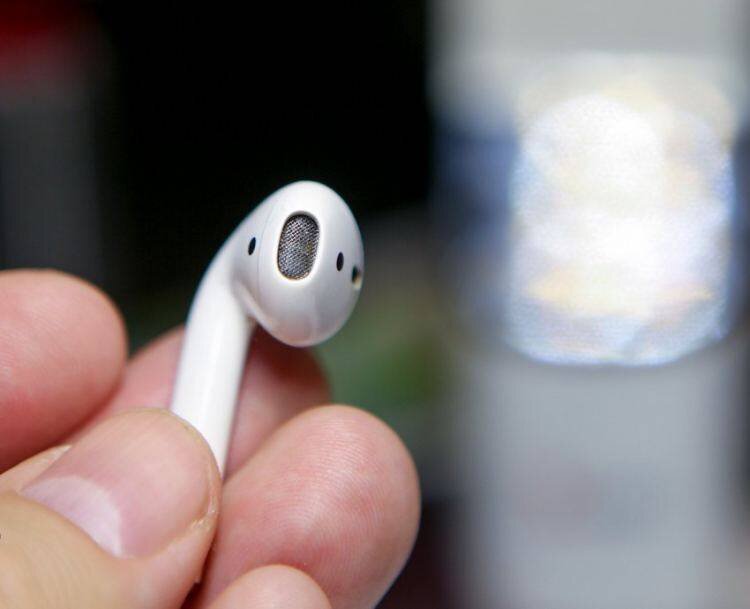 Ничего похожего на свежевычищенные AirPods.