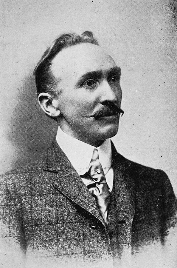 Джон Мак Брайд. Powell Press, Public domain, via Wikimedia Commons