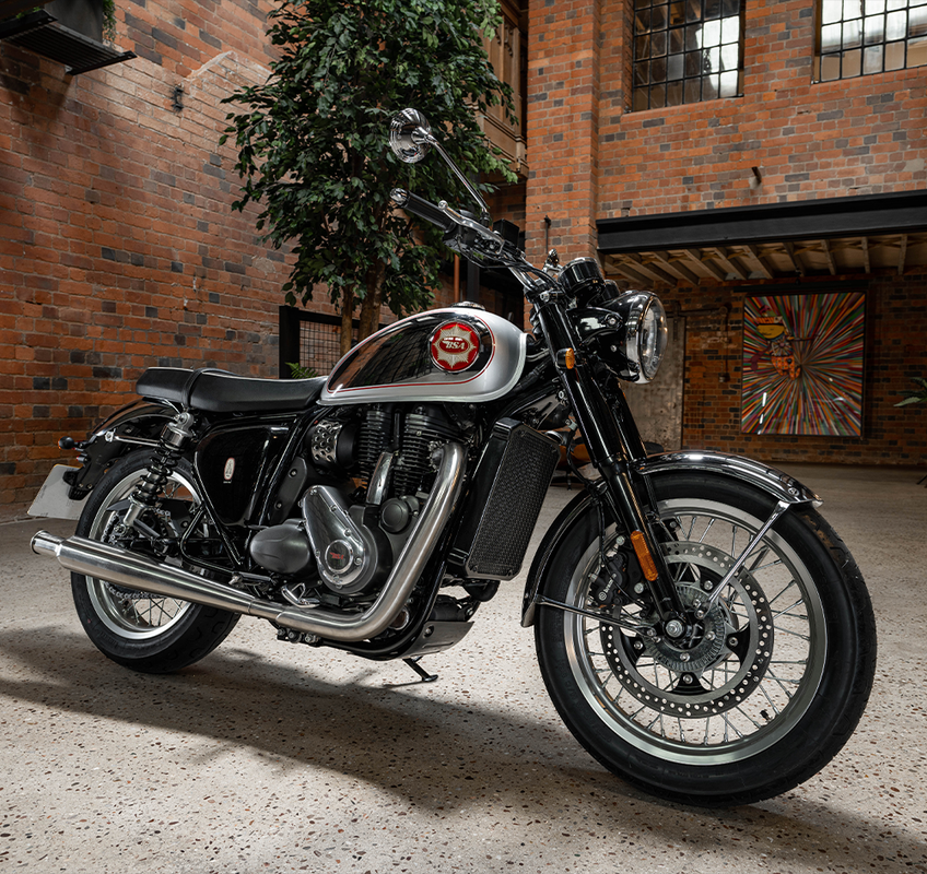 нужно Больше хрома)