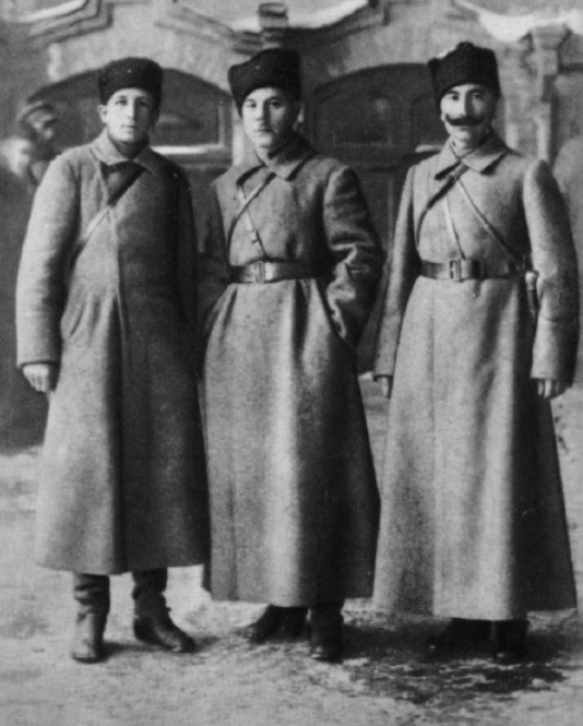 К. Е. Ворошилов, С. М. Буденный и А. С. Бубнов. 1919 г. Фото из открытых источников